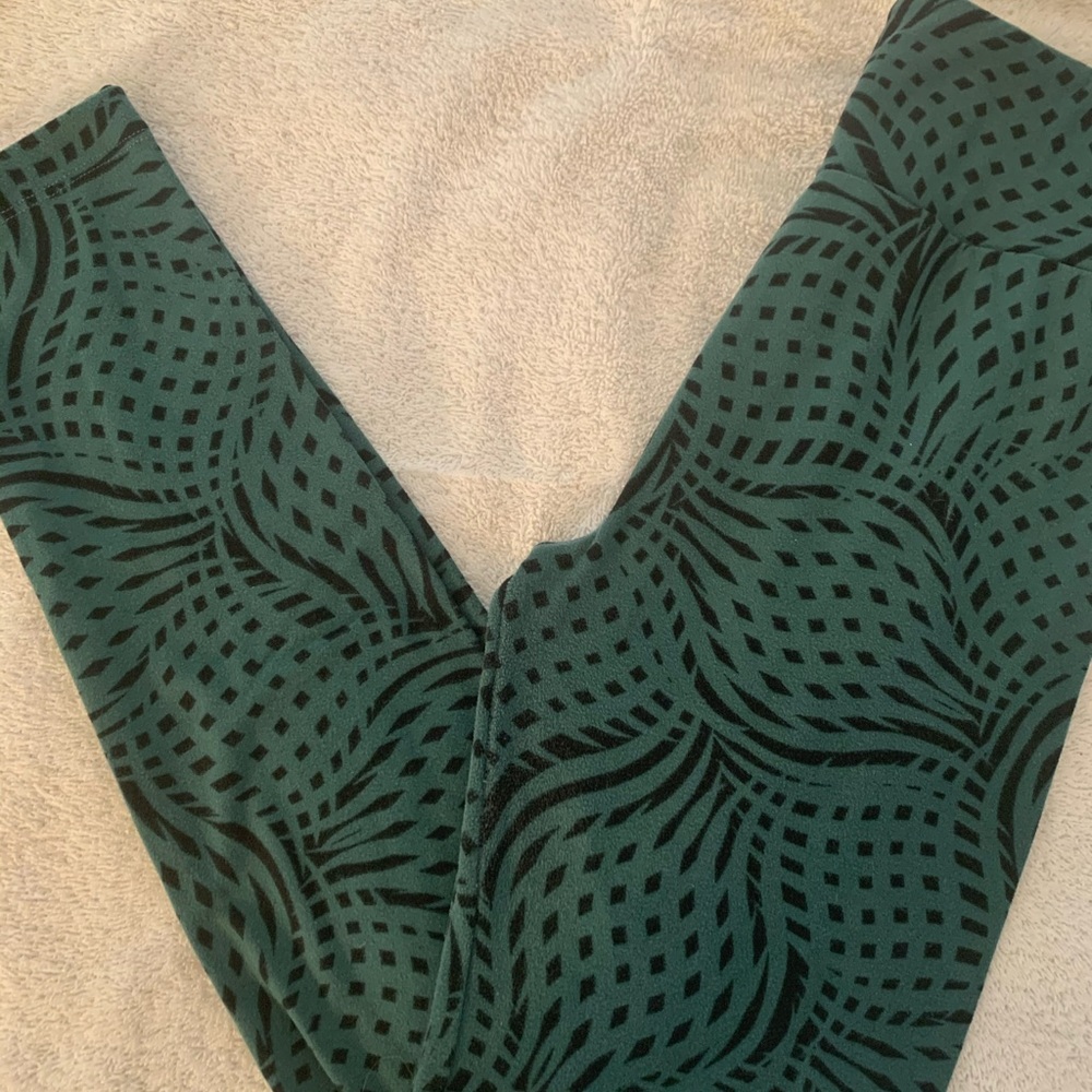LulaRoe Leggings